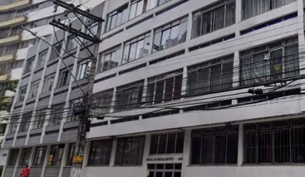 Excelente apartamento de 1/4 no centro da cidade!