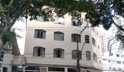 Apartamento com 2/4 com suíte no Bandeirantes!