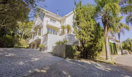 Casa no Vista Alegre, de 534,89m², com 4 quartos, Condominio Greenwood Residence