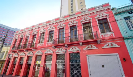Kitnet nova no Centro com 1 quarto, próximo ao Passeio Público - Edifício Primus