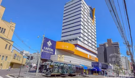 Conjunto Comercial, de 25,92m² no Centro - Ed. Capital Torre