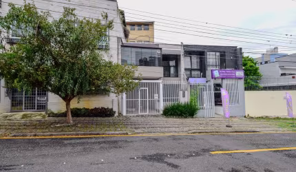 Sobrado no Água Verde com 3 quartos de 140,76m²