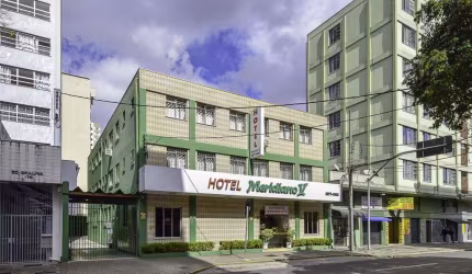 Hotel, no Centro de Curitiba