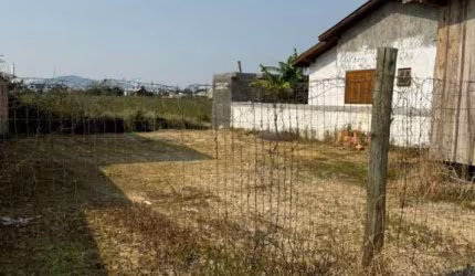 Terreno a venda no Bairro Guarda do Cubatão, Palhoça /SC
