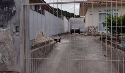 Casa a venda no bairro Forquilinhas em São José/SC