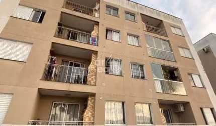 Apartamento a venda no bairro Serraria em São José/SC