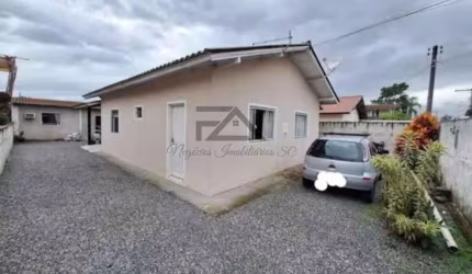 Casa para Venda em Palhoça, Barra do Aririú, 3 dormitórios, 1 suíte, 1 banheiro, 2 vagas