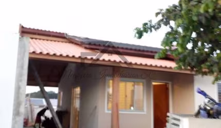 Casa para Venda em São José, Forquilhas, 2 dormitórios, 1 suíte, 1 banheiro, 2 vagas
