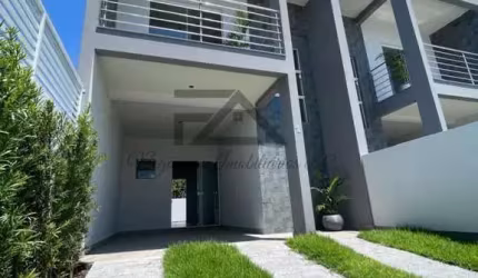Sobrado para Venda em São José, Forquilhas, 2 dormitórios, 2 suítes, 1 banheiro, 2 vagas