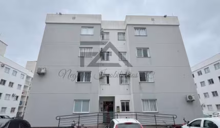 Apto de 2 dormitórios à venda no bairro Vendaval, em Biguaçu/SC.