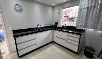 Casa para Venda em São José, Forquilhas, 2 dormitórios, 1 banheiro, 2 vagas