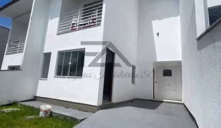 Sobrado para Venda em São José, Potecas, 2 dormitórios, 1 banheiro, 2 vagas