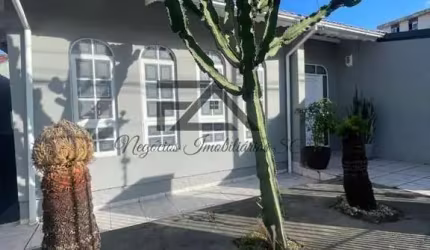 Casa para Venda em São José, Ipiranga, 5 dormitórios, 2 banheiros, 2 vagas