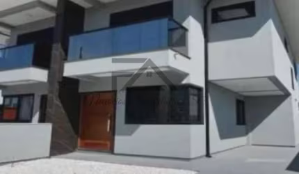Sobrado para Venda em Palhoça, Nova Palhoça, 3 dormitórios, 1 suíte, 1 banheiro, 2 vagas
