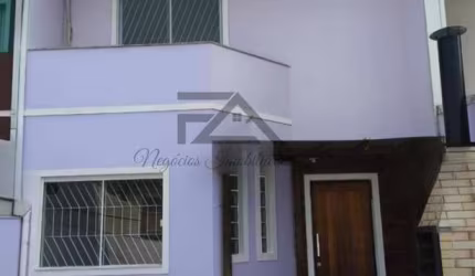 Sobrado para Venda em São José, Forquilhas, 2 dormitórios, 1 banheiro, 3 vagas