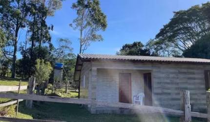 [118777] CHÁCARA EM NOVA HARTZ COM TRÊS CASAS, AÇUDE, POMAR, ROÇA, HORTA E FIBRA ÓTICA