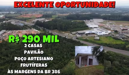 [618] CHACRINHA EM NOVA SANTA RITA COM DUAS CASAS E UM PAVILHÃO , POÇO ARTESIANO. ÀS MARGENS DA BR 386