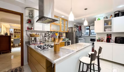Apartamento com 2 quartos, 100m2 à venda por R$695.000,00 - Alto, Teresópolis