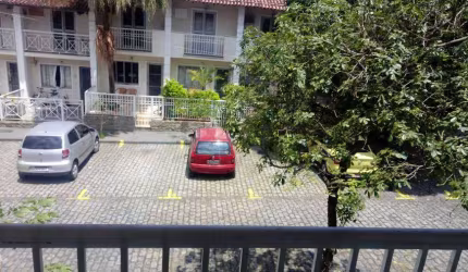 CASA EM CONDOMÍNIO/2 QUARTOS/ ESTRADA DO CABUÇU/500 METROS DO RIO DA PRATA/ ACEITA FINANCIAMENTO.