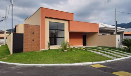 Casa 3 quartos de condomínio; casa 3 quartos Rio da Prata, Campo Grande RJ