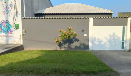 Casa linear com 3 quartos na estrada do moinho