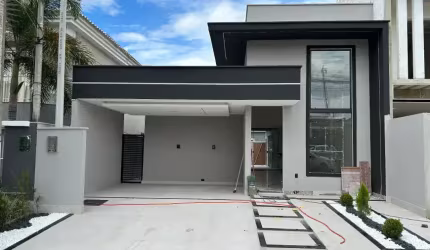 Casa linear com 3 quartos em condomínio; Casa linear com piscina no Rio da prata