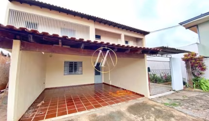 Casa à venda com 3 dormitórios e edícula, 400m², Jardim Indianapolis - Londrina/PR