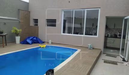 Casa em condomínio fechado com 3 quartos à venda no Condomínio Portal da Serra, Bragança Paulista , 180 m2 por R$ 790.000