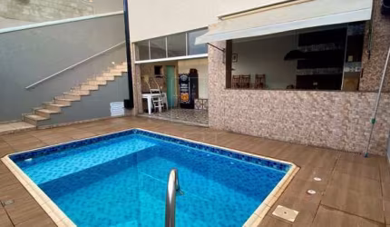 Casa com 3 quartos à venda no Condomínio Portal da Serra, Bragança Paulista , 165 m2 por R$ 890.000