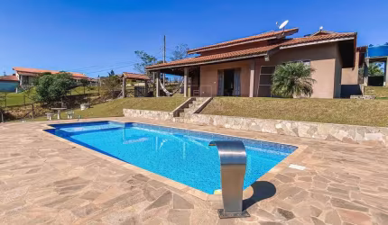 Chácara / sítio com 2 quartos à venda no Vitória Régia, Atibaia , 170 m2 por R$ 870.000