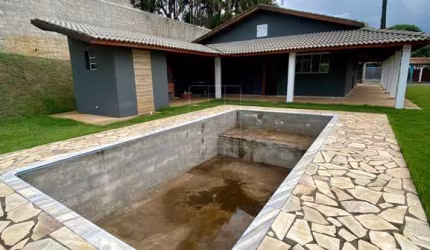 Chácara / sítio com 3 quartos à venda na Zona Rural, Pinhalzinho , 180 m2 por R$ 580.000