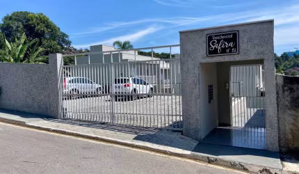 Casa em condomínio fechado com 2 quartos para alugar no Recanto Amapola, Bragança Paulista , 65 m2 por R$ 2.850