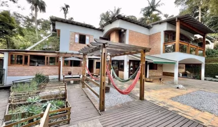 Casa em condomínio fechado com 3 quartos à venda na Alameda Júpiter, Condomínio Iolanda, Taboão da Serra, 398 m2 por R$ 1.840.000