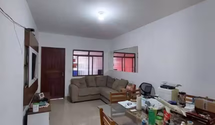 Casa com 3 quartos à venda na Rua Vilobaldo Barros de Macedo, Jardim Ouro Preto, Taboão da Serra, 143 m2 por R$ 450.000