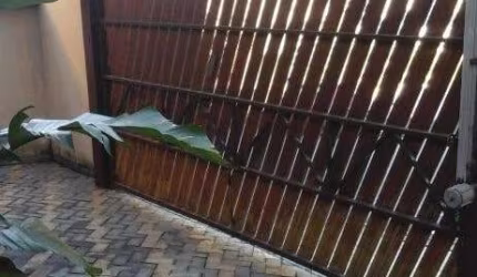 Casa com 3 quartos à venda na Rua Etiópia, Parque Monte Alegre, Taboão da Serra, 193 m2 por R$ 900.000