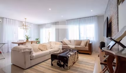 Vargem Pequena - belissima casa, 4 suites (closet), semi-mobiliada, piscina privativa, área gourmet