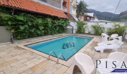 Freguesia, casa duplex, condominio alto padrão, 4 quartos (2 suites), piscina, área de lazer, moveis planejados, fino acabamento