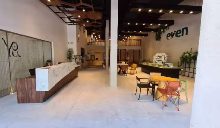 You Botafogo, lojão comercial com 542m², 16 vagas de garagem