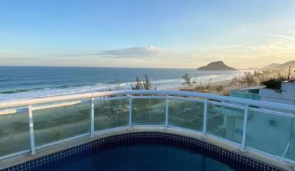 Recreio, Posto 9, pe na areia, apartamento de 1 quarto com vaga, mobiliado, lazer completo