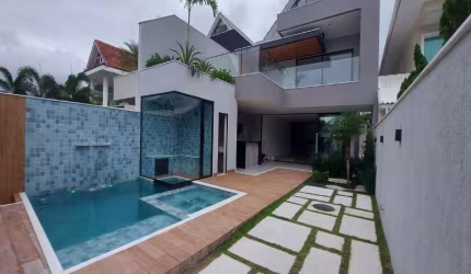 Vendo linda casa 4 suites no Recreio, quintal com piscina e area gourmet