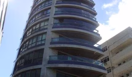 Venda de Apartamento no Edf. Juliana Dias - 225m², 03 Suítes