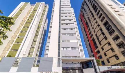 Apartamento à venda no Edf. Augustus em Piedade