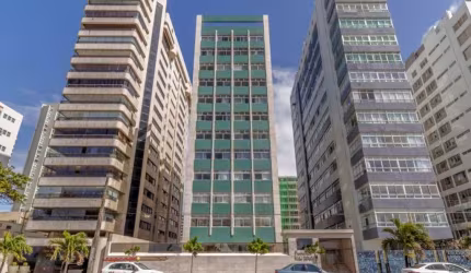 Apartamento à Venda em Boa Viagem no Edf. Francisco Vita