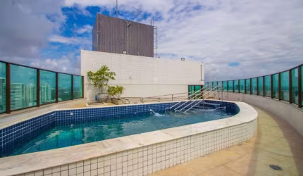 Apartamento com 2 quartos na beira mar 57m² à venda  em Boa Viagem Recife-PE