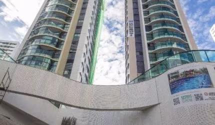 Apartamento à venda em Boa viagem com 138m²