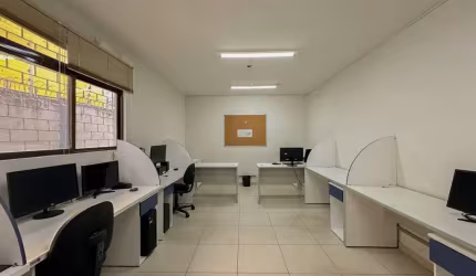 Excelente Oportunidade de Locação Casa Comercial em Piedade