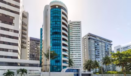 Apartamento à venda na Avenida Boa Viagem com 4 quartos 270m²