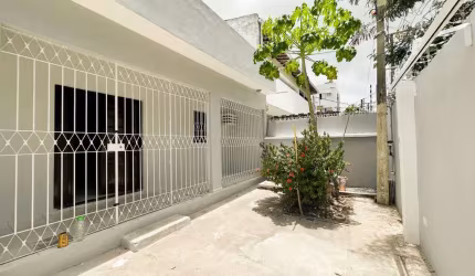 Casa para alugar em Boa Viagem com 175,89m²