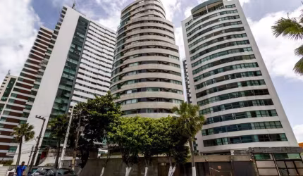 Apartamento para vender com 02 suítes na Avenida Boa Viagem