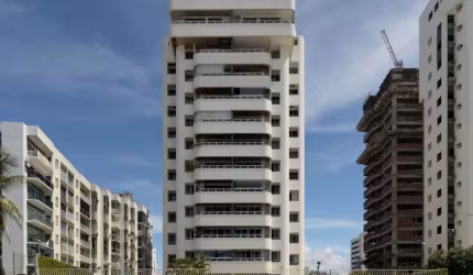 Cobertura em Candeias com vista do mar à venda